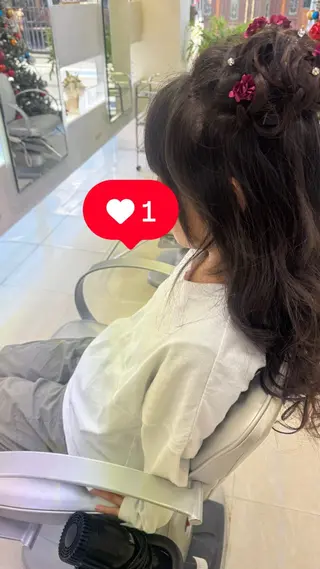 キッズ タカハシ リナのヘアスタイル