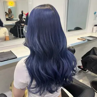 セミロング カラー ブリーチカラー 🩵MIZUKIのヘアスタイル