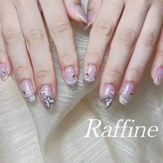 ネイル RAFFINE haru🦋🩵のネイルデザイン