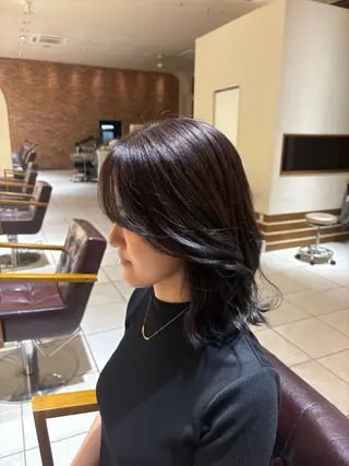 ミディアム カラー 高橋 優実のヘアスタイル