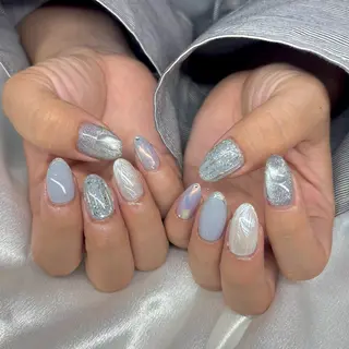 ネイル . 未來のネイルデザイン