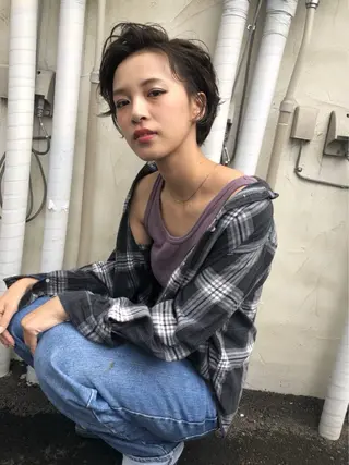 ショート カラー イメチェン美容師⭕️ 富永健太のヘアスタイル