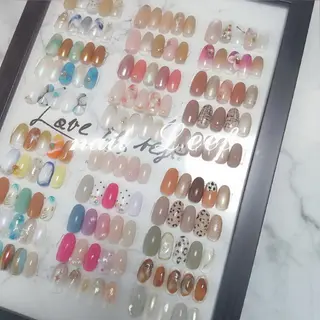 ネイル Nail leef《リーフ》所属・kahosan 𓆉のネイルデザイン