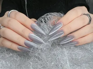 ネイル More Glam 池袋東口店のネイルデザイン