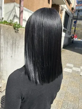 セミロング カラー 西 めぐみのヘアスタイル