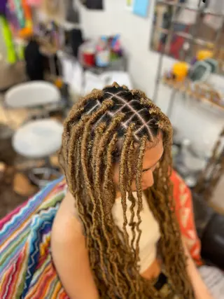 ロング ヘアアレンジ scamp所属・scamp⭐️ さくらのヘアスタイル