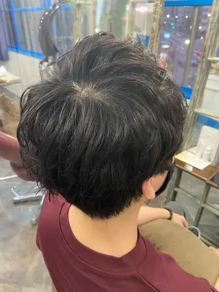 ショート パーマ メンズ カットパーマ✂️ 小坂田玲亜のヘアスタイル