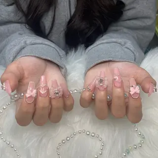 ネイル Lily nails studioのネイルデザイン
