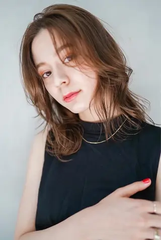 ショート カラー MISAKI🪐 💫のヘアスタイル