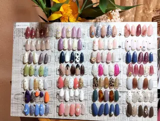 ネイル ＤI'A ネイルサロンのネイルデザイン