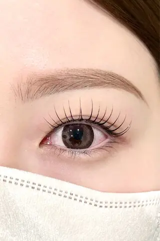 アイブロウ Une fleur Wakanaのマツエク・マツパデザイン