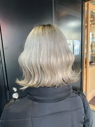 ショート little salt 渋谷店所属・akina＊ブリーチ ♡トレンドヘアのヘアスタイル