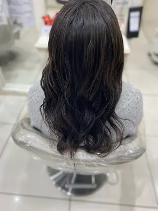 ロング Ash志木/TOP 宮崎 瑠菜のヘアスタイル