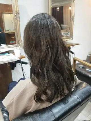 セミロング カラー bathair  所属・bathair 持田侑祐のヘアスタイル