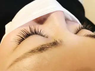 マツエク・マツパ Fleur フルールのマツエク・マツパデザイン