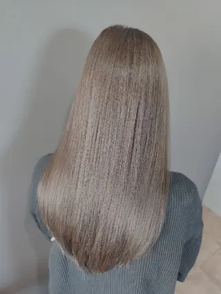 ロング Suimmie 田島のヘアスタイル