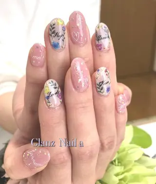 ネイル Glanz  Nail aのネイルデザイン