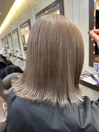 ミディアム カラー 似合わせカットカラー 🤍🎀honokaのヘアスタイル