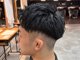 ショート メンズ 男に磨きをかけるフェ ードヘア👊🏼/森のヘアスタイル