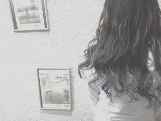 ロング カラー てんま さやかのヘアスタイル