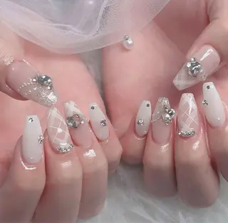 ネイル Tini ANA.CHUOのネイルデザイン