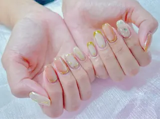 ネイル ネイルサロンエクラ 🫧Shizukaのネイルデザイン