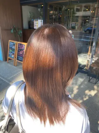 カラー CAFE  and  HAIR  SALON  re:verb所属・今枝莉菜 上品なツヤカラーのヘアスタイル