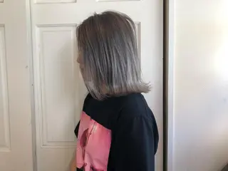 ミディアム 🌸ハイトーン 新田 廉 🌸のヘアスタイル