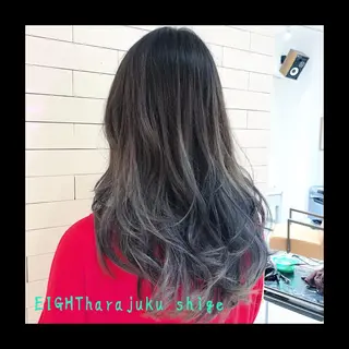 セミロング カラー 及川シゲル 髪質改善講師のヘアスタイル