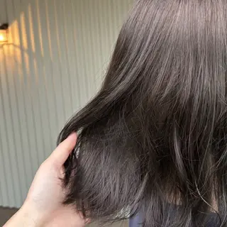 カラー Riccio所属・野村 りおのヘアスタイル