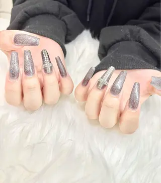 ネイル Angie Nail所属・Angie Nail CHIYURIのネイルデザイン