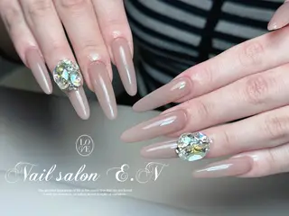 ネイル E.N🦋 長さ出し/持ち込みのネイルデザイン
