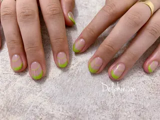 ネイル 岡本 友恵のネイルデザイン