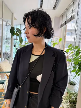 ショート カラー 南部 綾音のヘアスタイル