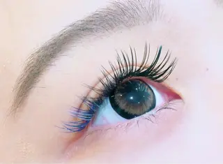 マツエク・マツパ 浅野 優衣のネイルデザイン