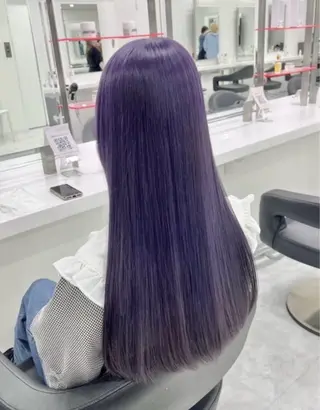 セミロング カラー ヘアアレンジ 🩵ダメージレス艶感 ハイトーン🩷のヘアスタイル