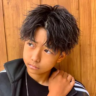 メンズ パーマ EDEN店長／ 短髪／パーマ職人🔥のヘアスタイル