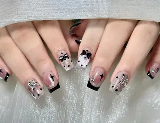 ネイル Pure&Rich Nailのネイルデザイン