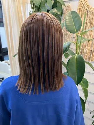 カラー YUI ハイトーンカラーのヘアスタイル