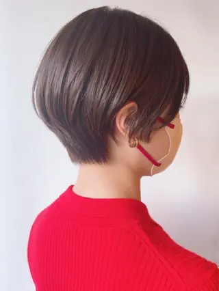 ショート morio from london所属・松岡彩華 ボブ /グレージュのヘアスタイル