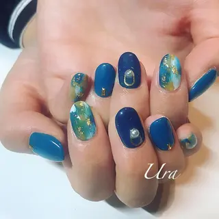 ネイル UrakoNail 《nail》のネイルデザイン