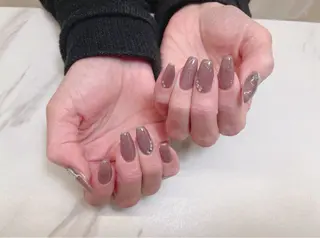 ネイル さき🌼 堺筋本町ネイルサロンのネイルデザイン