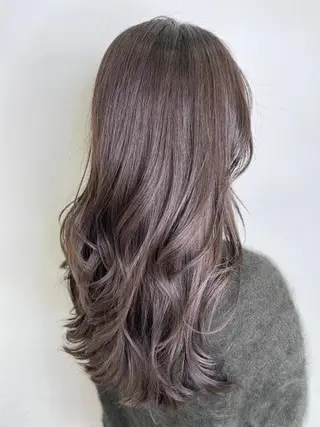 ロング カラー 久枝 世愛のヘアスタイル