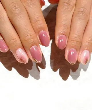 ネイル 會田 瑠衣のネイルデザイン