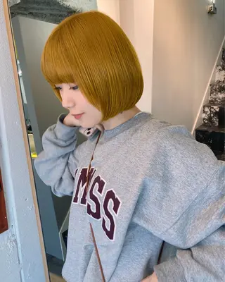 ショート 🫧艶ハイトーン ブリーチ🫧シモのヘアスタイル