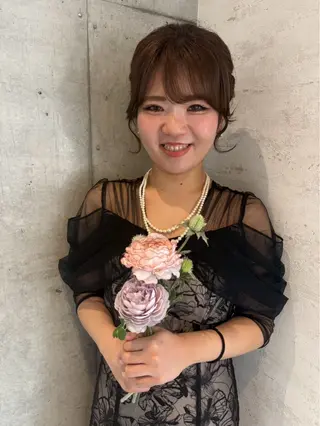 ヘアアレンジ Reve  resort所属・美髪× ヘアセット✨Araiのヘアスタイル