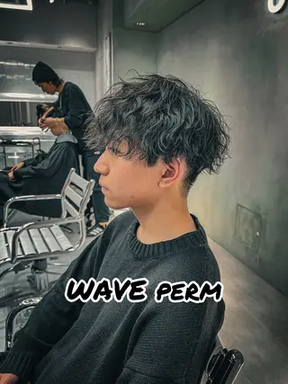 ショート パーマ メンズ soen所属・⚡メンズパーマフ ェードカットTomyのヘアスタイル