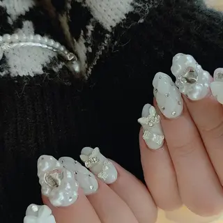 ネイル RUNWAY 　　の眉毛・アイブロウイメージ