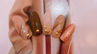 ミディアム SINCERELY シンシアリー🌈のネイルデザイン