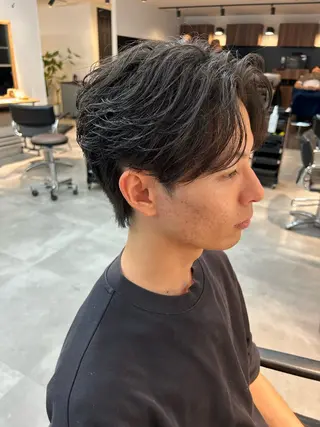 パーマ メンズ 男の理想を叶える🔥 メンズパーマ特化｜関のヘアスタイル